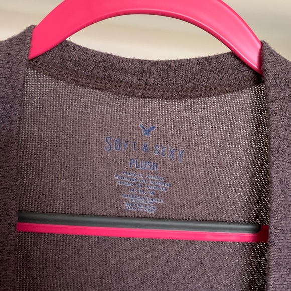 AE Cardigan - Picture 2 of 3